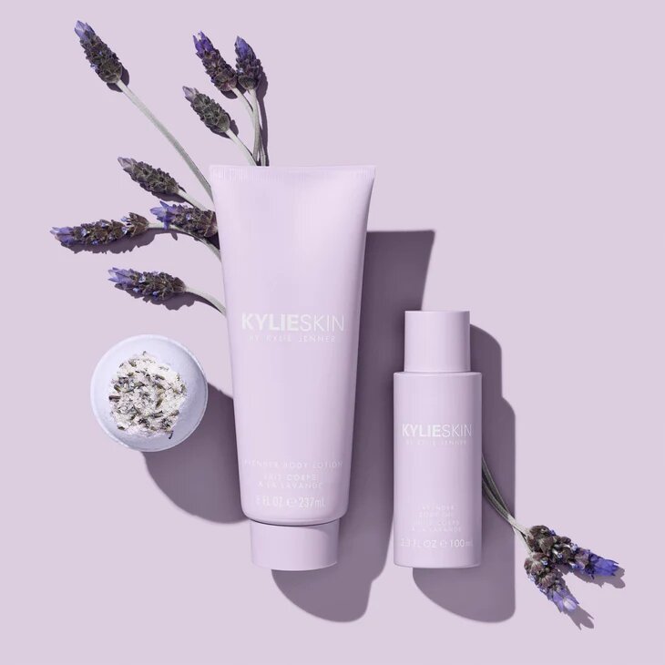 True and Pure - lux blow-out straight